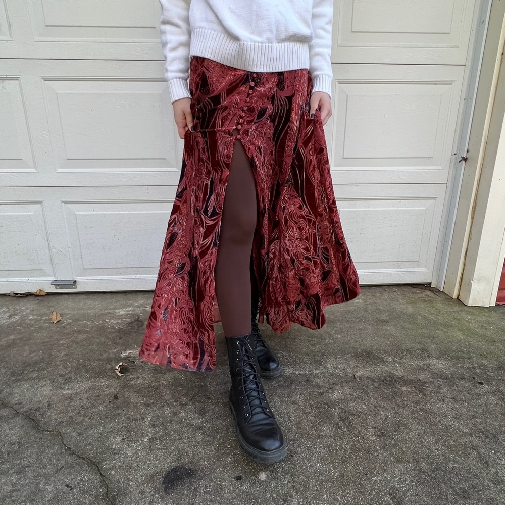 Women’s Free People velvet maxi skirt, rust and burgundy size 8